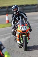 brands-hatch-photographs;brands-no-limits-trackday;cadwell-trackday-photographs;enduro-digital-images;event-digital-images;eventdigitalimages;no-limits-trackdays;peter-wileman-photography;racing-digital-images;trackday-digital-images;trackday-photos